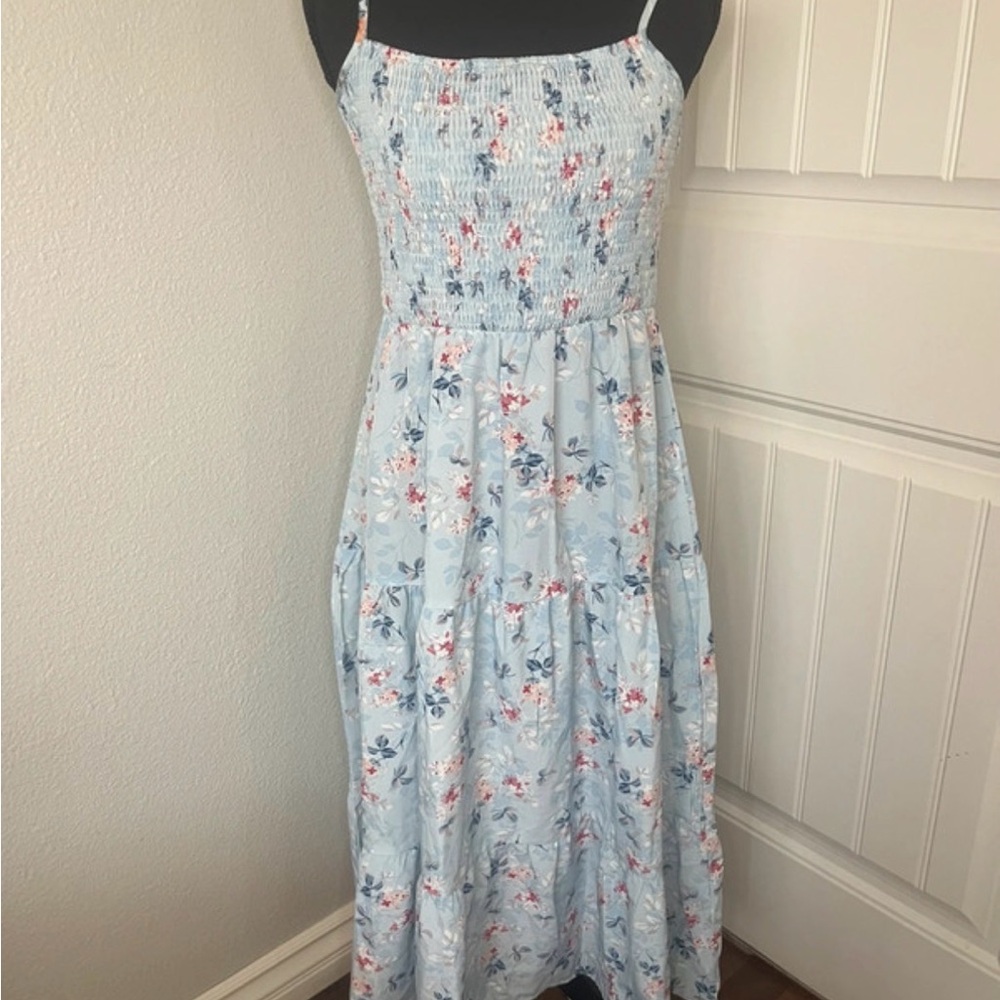 SHEIN Light Blue Floral Smocked Maxi Dress with Spaghetti Straps